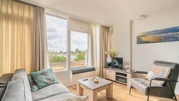 Apartment | Living room