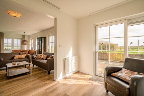 Tastefully Furnished Holiday Home