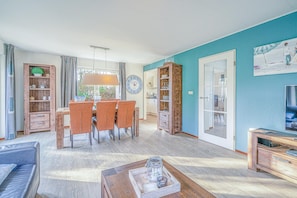 House | Living room
