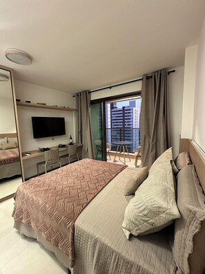 1 bedroom, iron/ironing board, WiFi, bed sheets - Flat in Fortaleza in the Meireles neighborhood with gym, swimming pool and 5 minutes from the beach (Fortaleza)