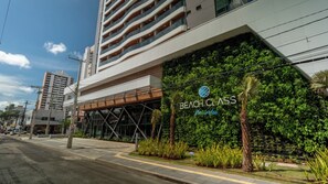 Exterior - Flat in Fortaleza in the Meireles neighborhood with gym, swimming pool and 5 minutes from the beach (Fortaleza)