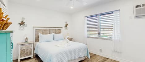 1 bedroom, iron/ironing board, Internet, bed sheets