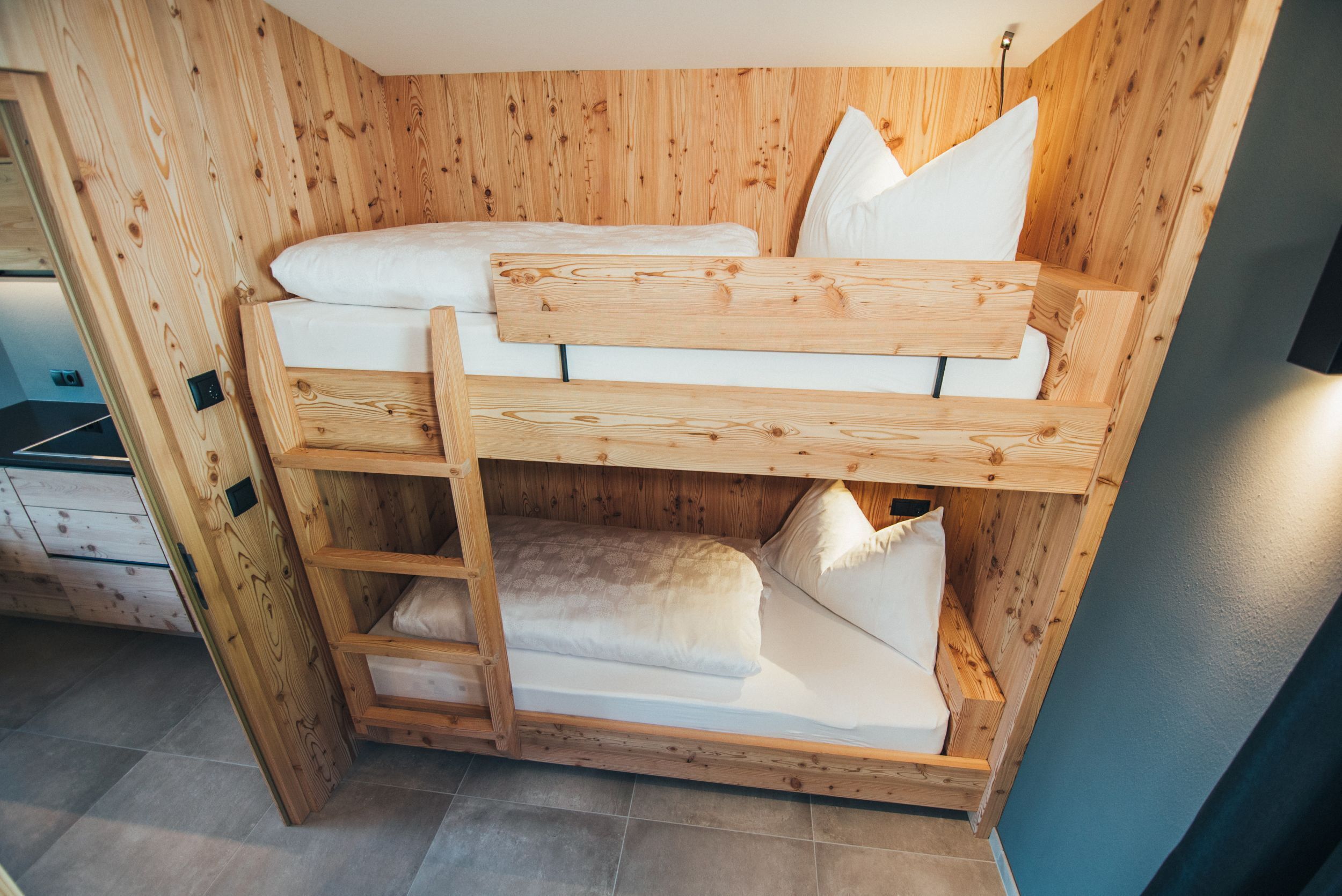 Familienapartment, Bergblick | Allergikerbettwaren, Zimmersafe, laptopgeeigneter Arbeitsplatz