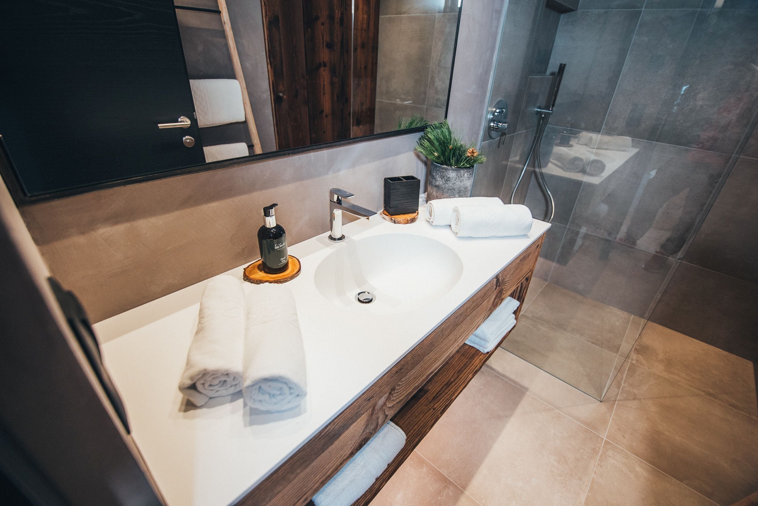 Comfort-Apartment, Bergblick | Badezimmer