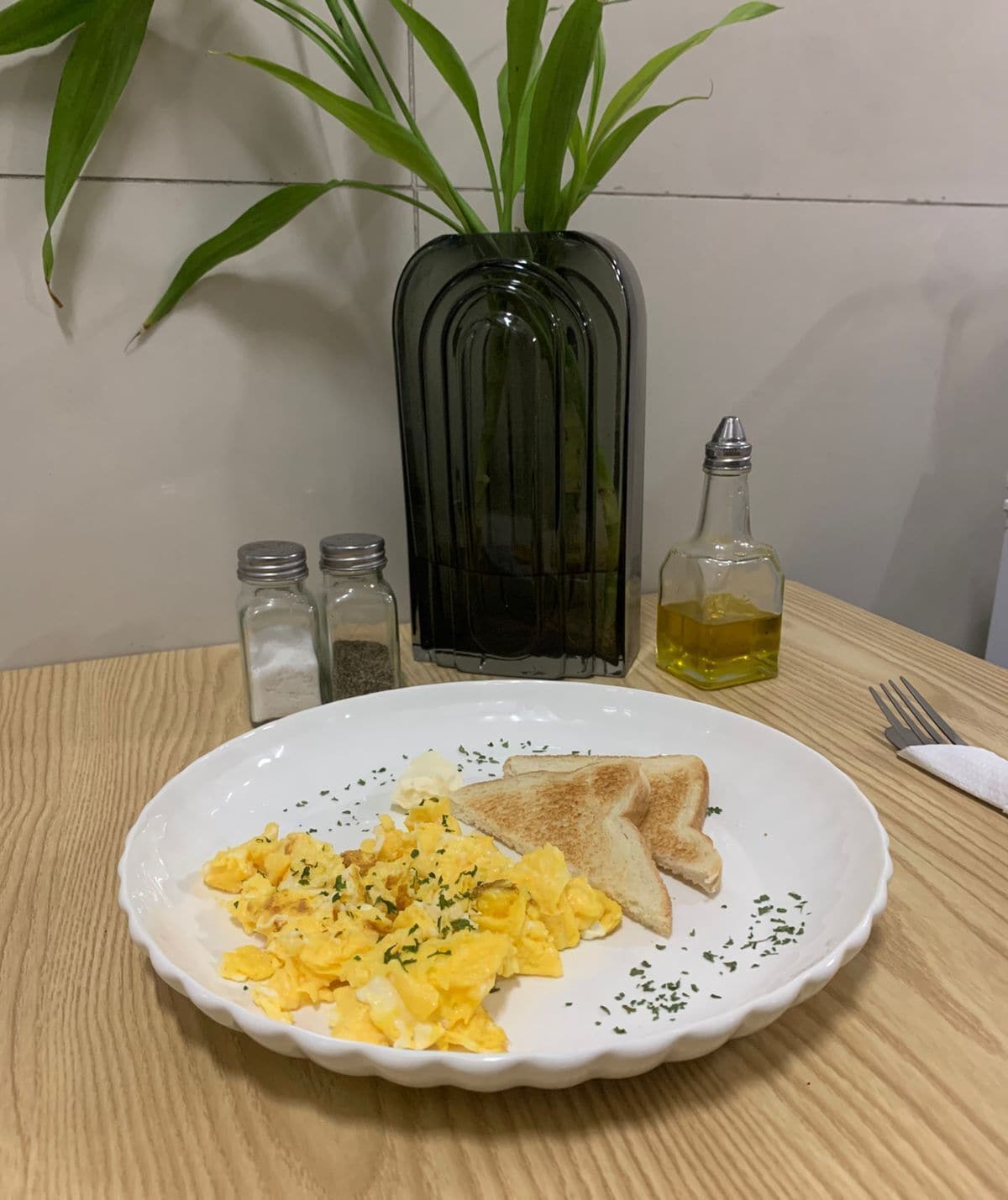 Desayuno a la carta diario (USD 2.00 por persona)