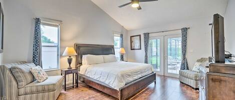 3 bedrooms, iron/ironing board, WiFi, bed sheets