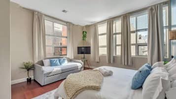 2 多间卧室、熨斗/熨衣板、WiFi、床单