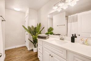 Hair dryer, towels