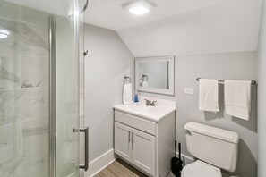 Hair dryer, towels