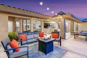 Terrace/patio - Estate+Pool+Spa+Golf+Mountain Views+Pool Table (Palm Desert)