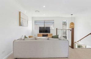 Fernseher, Arbeitsbereiche