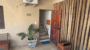 Fachada de la propiedad