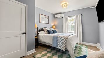 2 Schlafzimmer, Bügeleisen/Bügelbrett, kostenloses WLAN, Bettwäsche