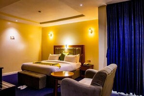 In-room safe, free WiFi - Villa Hilton Hotels & Apartments (Uyo)