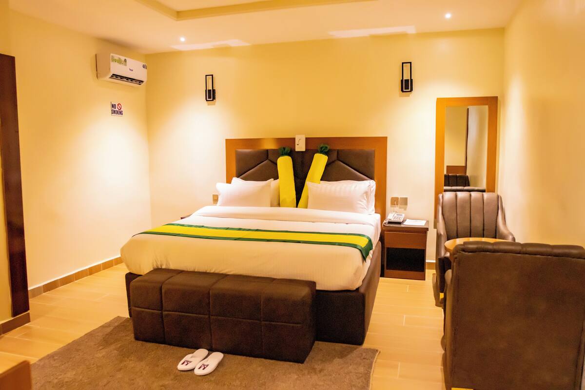 Standard Single Room, Balcony, City View | Peti besi dalam bilik, Wi-fi percuma 