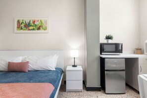 Villa - Steps From La Placita Coffee Parking AC (San Juan)