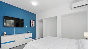 Apartment | 3 bedrooms - Coastal Getaway Minutes to Sand Gaming Hub (San Juan)