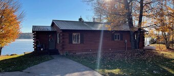 Rustic UP Waterfront Cabin on Huron Bay