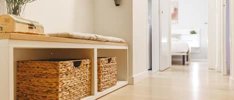 Fer et planche Ă repasser, accĂšs Internet, draps fournis