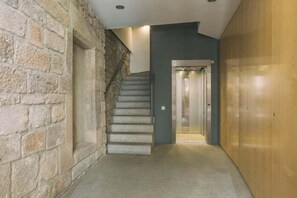 Interior - Força 17 Llum - Penthouse Girona | Bravissimo (Girona)