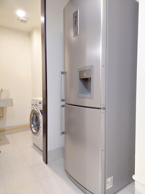 Deluxe Apartment, Garden View | Private kitchen - Punto Alameda Apartments (Mexico City)