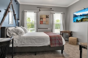 1 slaapkamer, een strijkplank/strijkijzer, wifi, beddengoed