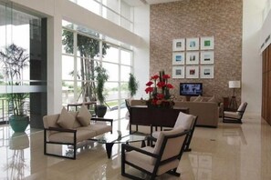 Lobby - TreePark Karawang (East Telukjambe)