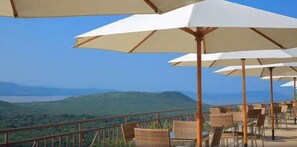 Outdoor dining - Haile Resort Arbaminch (Arba Minch)