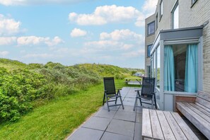 Balcony - 2-person Island-sea View Studio Apartment (De Koog)