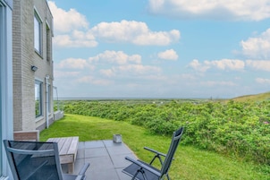 House | Terrace/patio