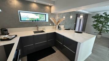 Fridge, microwave, oven, dishwasher