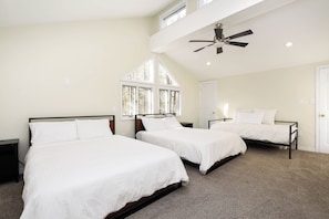 3 bedrooms, WiFi, bed sheets