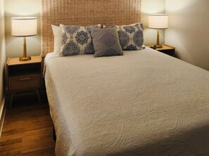 2 habitaciones, tabla de planchar con plancha, wifi y ropa de cama