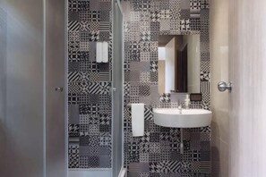 Bathroom - China Cozy Asoke (Bangkok)