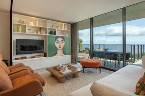 TV - Savoy Monumentalis VIII – Comfort & Elegance (Funchal)