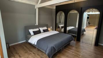 1 camera, Wi-Fi gratuito, lenzuola