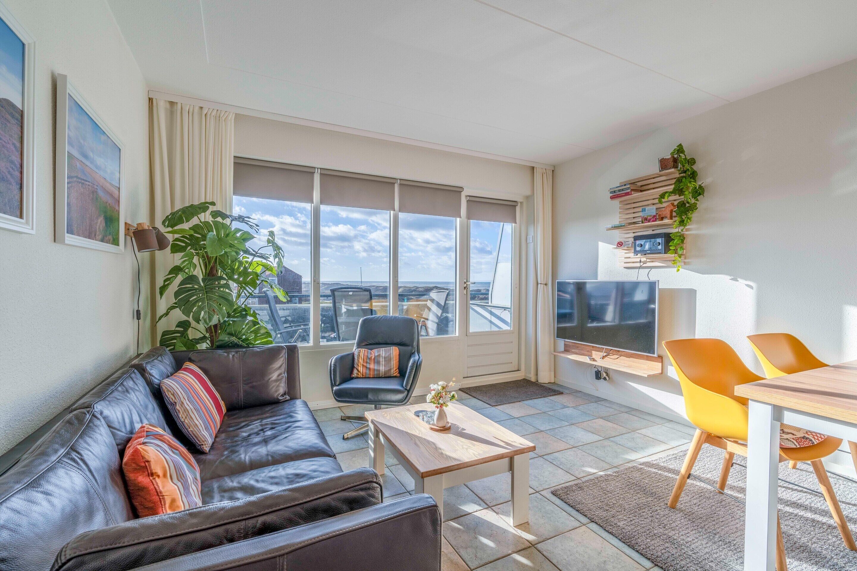 Apartment | Living room