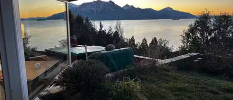 المنطقة المحيطة بالمنشأة