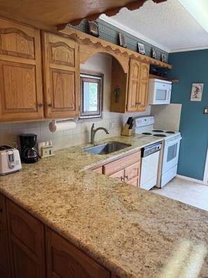 Microwave, oven, stovetop, dishwasher