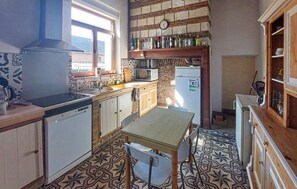 Køleskab, ovn, kogeplade, opvaskemaskine