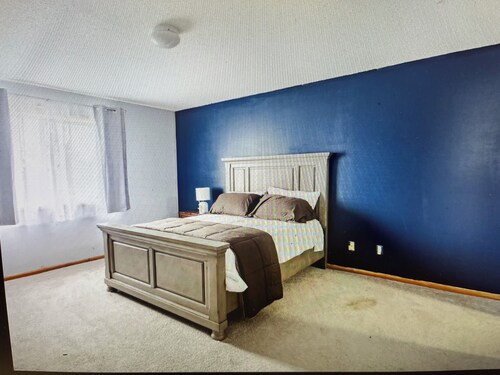 Spacious Home with Indoor Jacuzzi