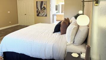 4 Schlafzimmer, Bügeleisen/Bügelbrett, Internetzugang, Bettwäsche