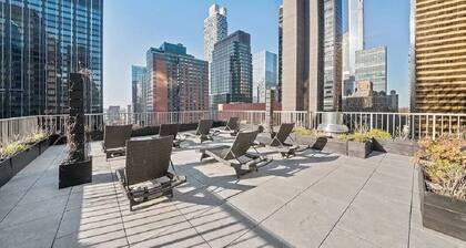 Vibrant 1-bedroom condo with fitness room in brilliant New York.