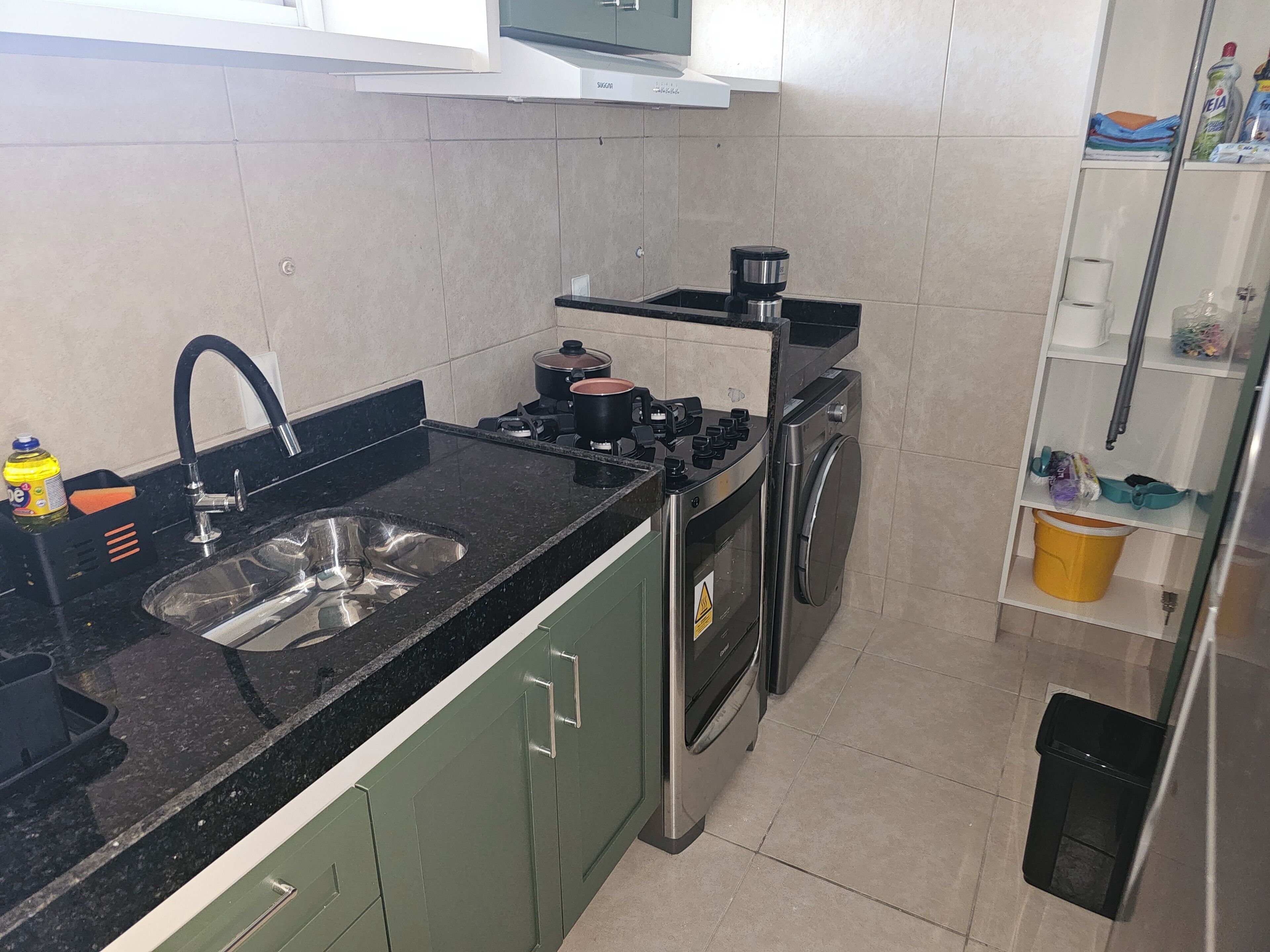 Micro-ondas, fogão, cooktop, lava-louças