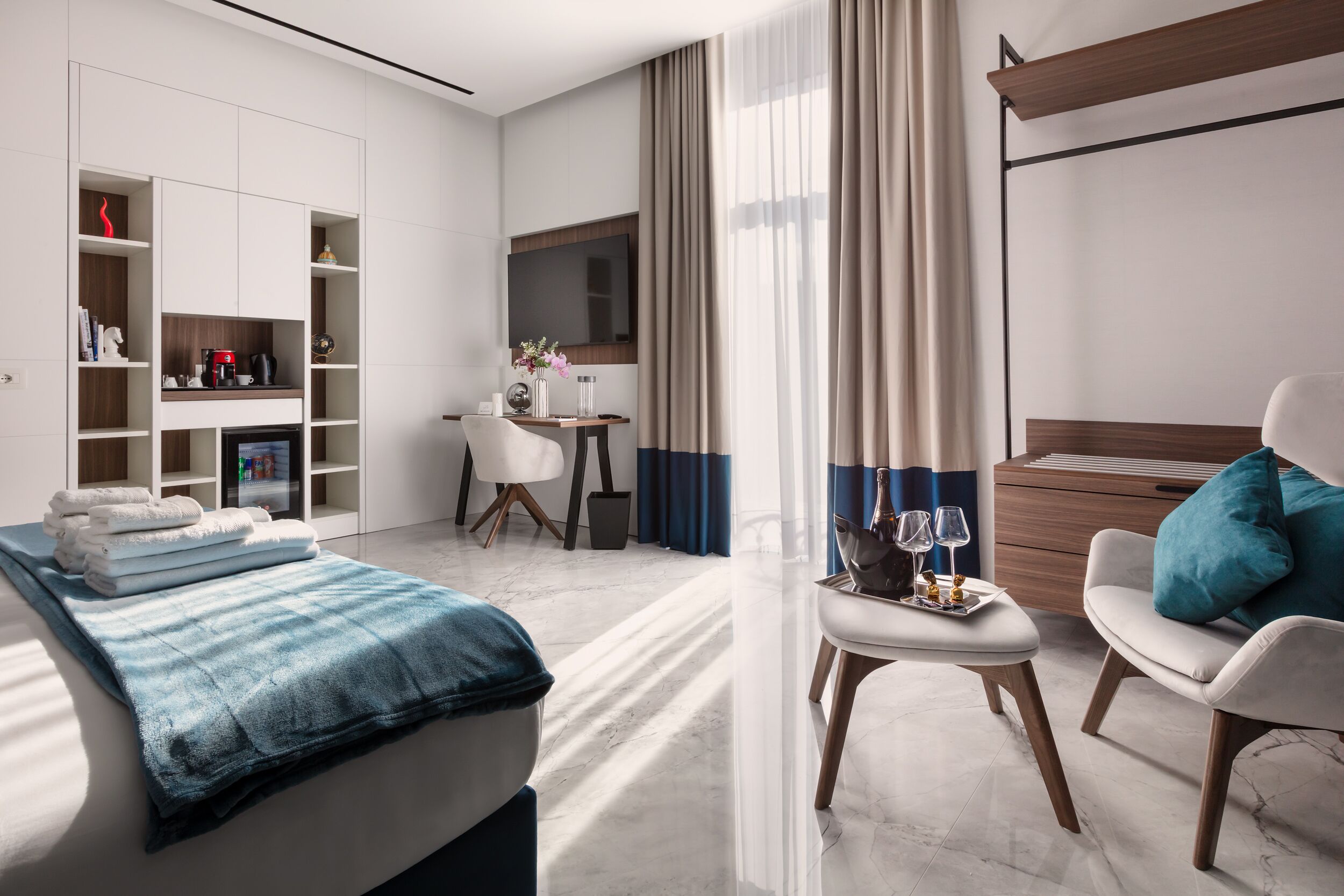 Superior Double Room, Balcony, City View