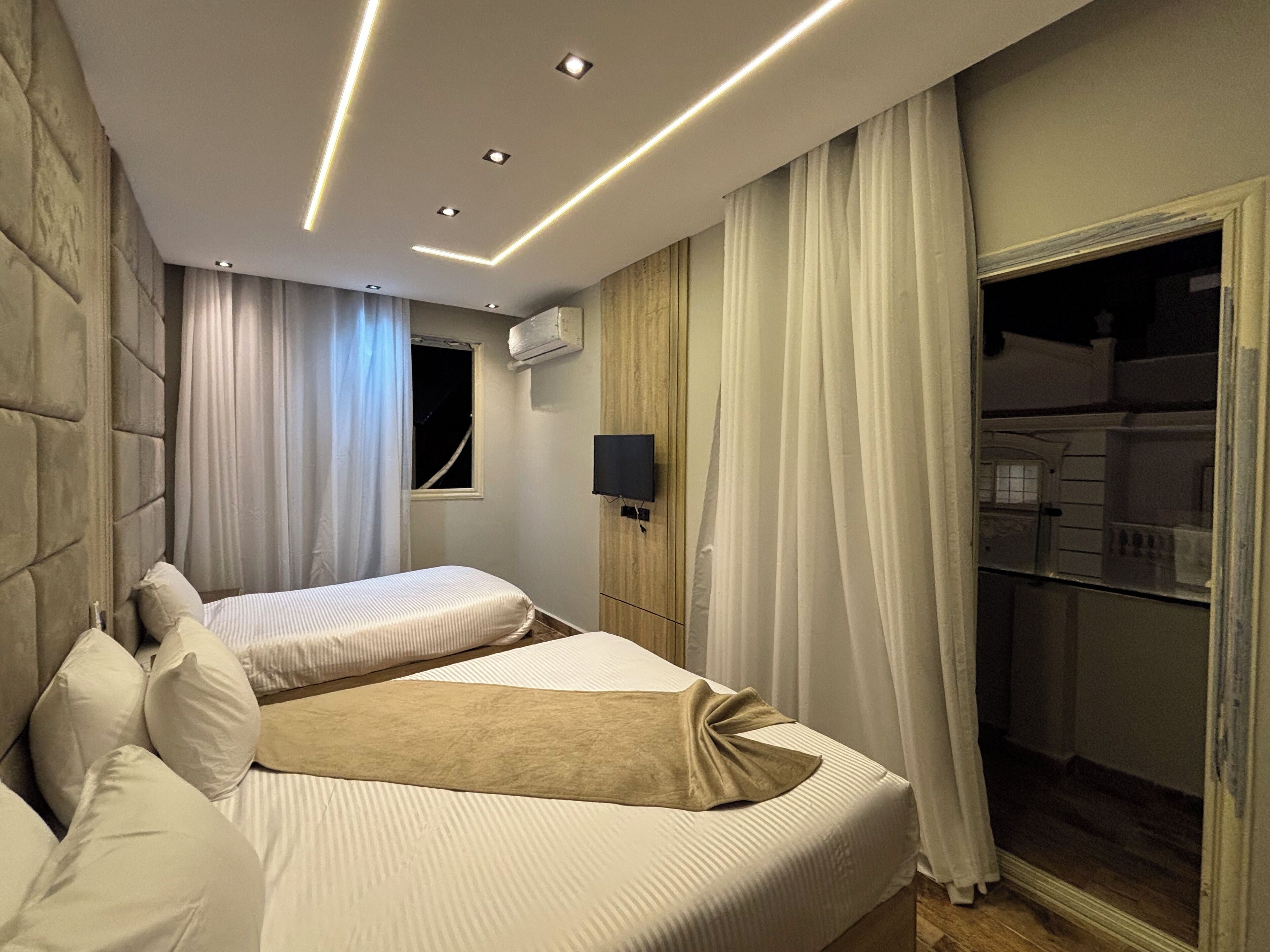 Habitación triple Deluxe, lanai, vista al desierto | Wifi gratis 