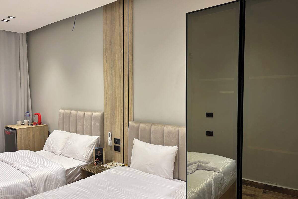 Luxury Double or Twin Room, Lanai, Desert View | Free WiFi