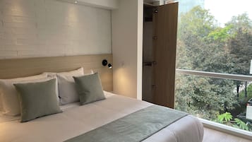 Suite, 1 cama de matrimonio con sofá cama, vistas a la ciudad | Vistas a la ciudad