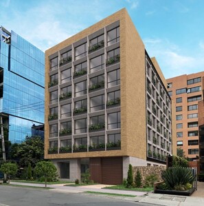 Vista frontal de la propiedad