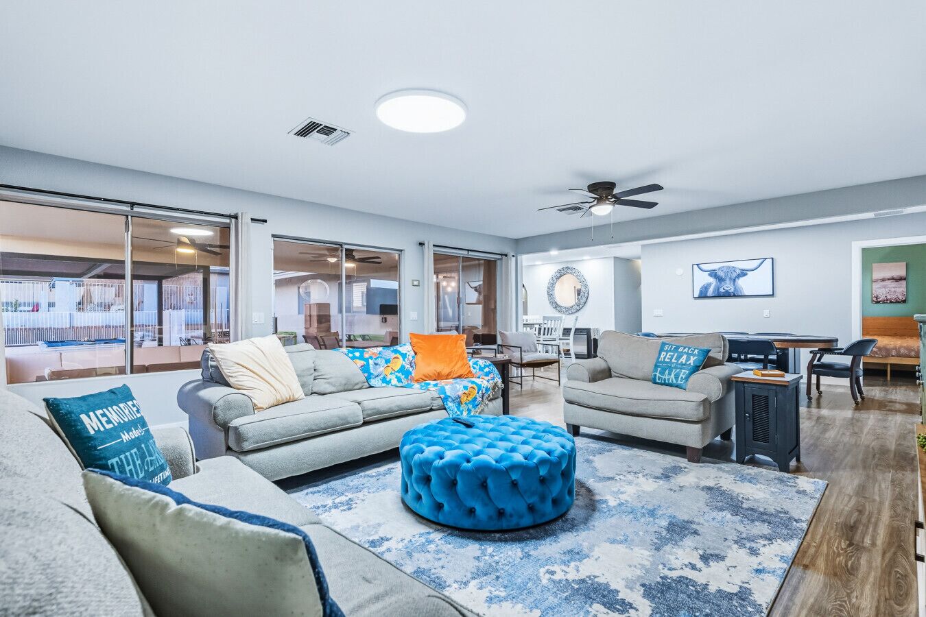 Tv, videospil, bordfodbold, bordtennisbord